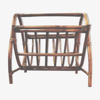 Rattan magazine holder