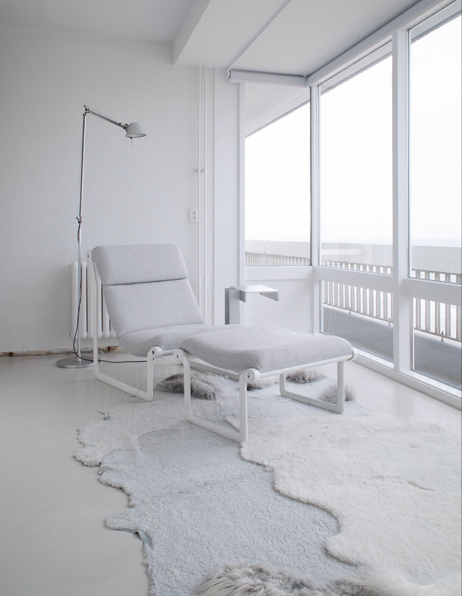 Fauteuil Sling Knoll International et repose-pieds par Hannah & Morrison 1971