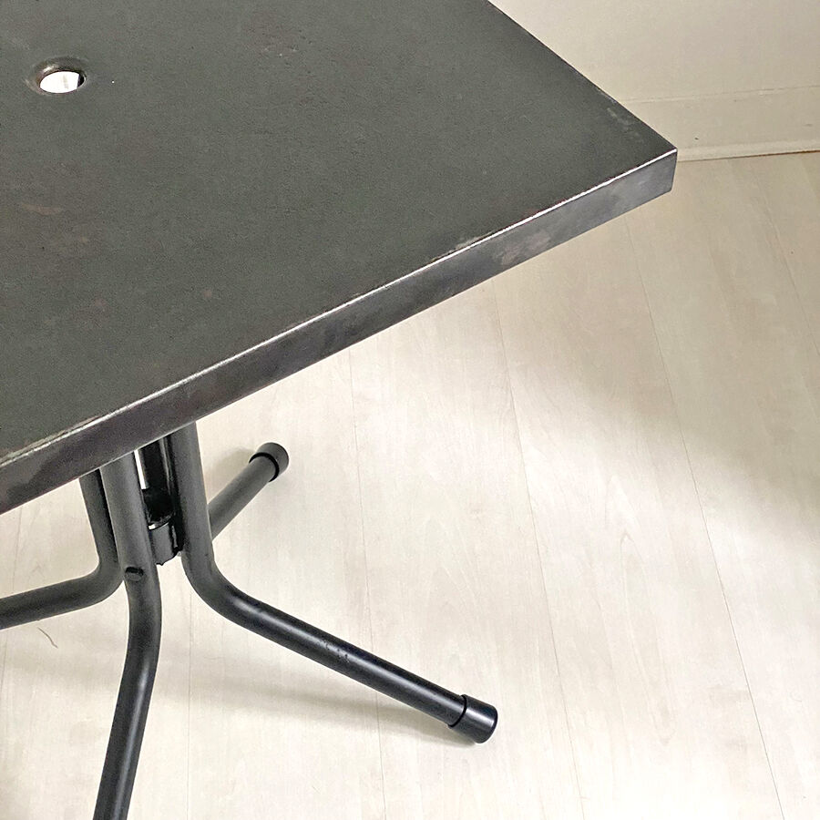 Table bistrot