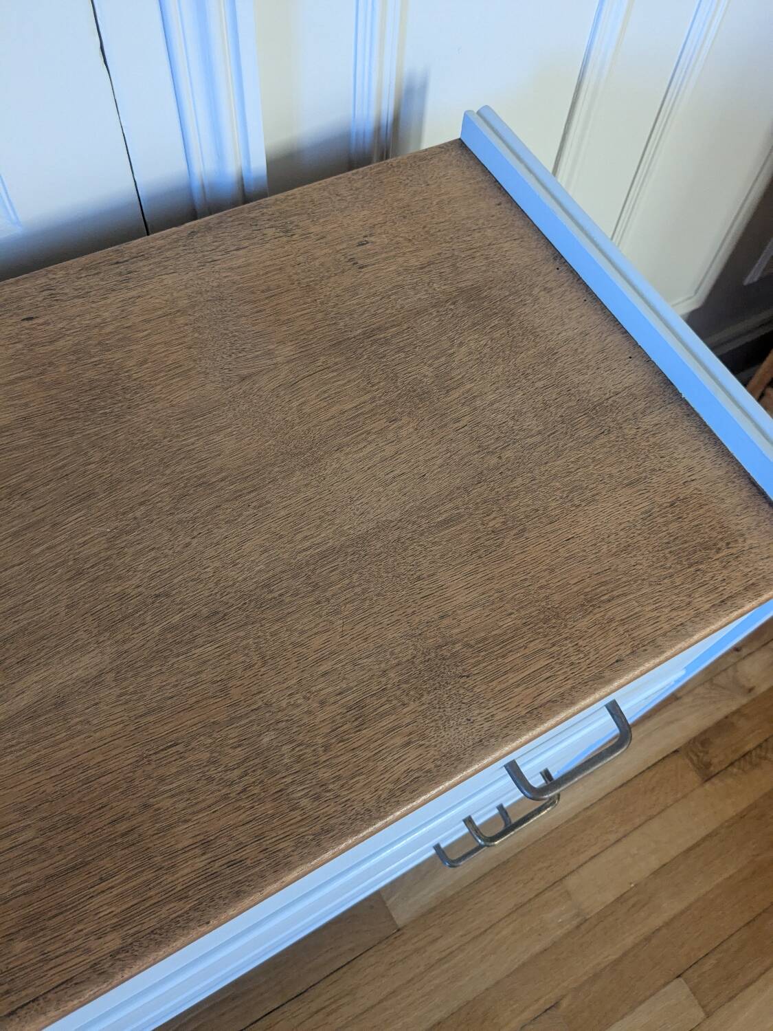 Vintage chest of drawers with compass feet