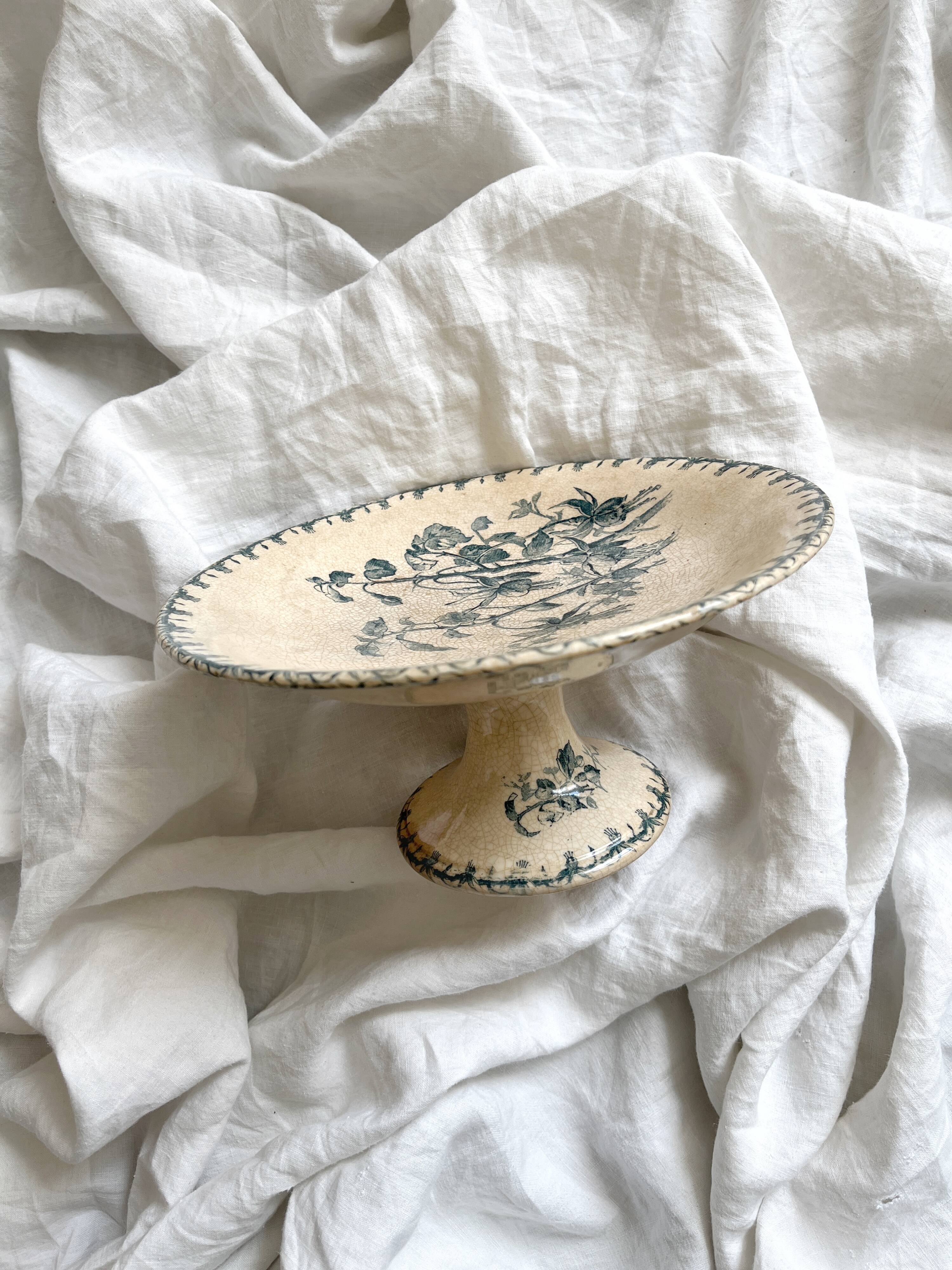 "Fushia" iron earthenware compote dish from Gien circa 1900