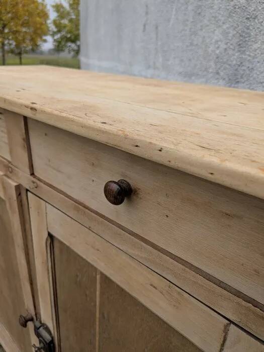 Buffet parisien en bois naturel