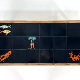 50s/60s coffee table in rattan and ceramic