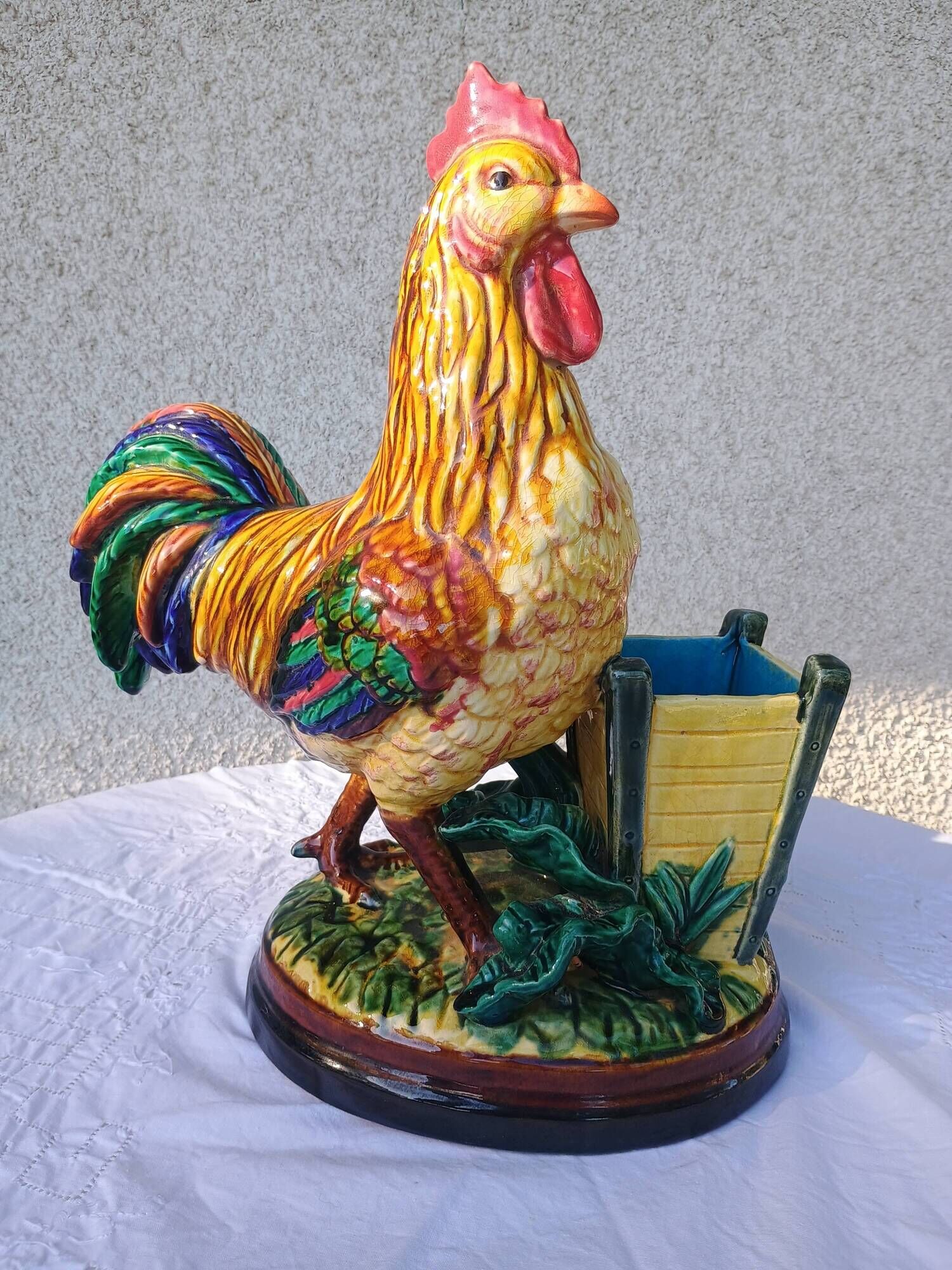Cigarette case - Cigar pot - Rooster figurine - glazed ceramic