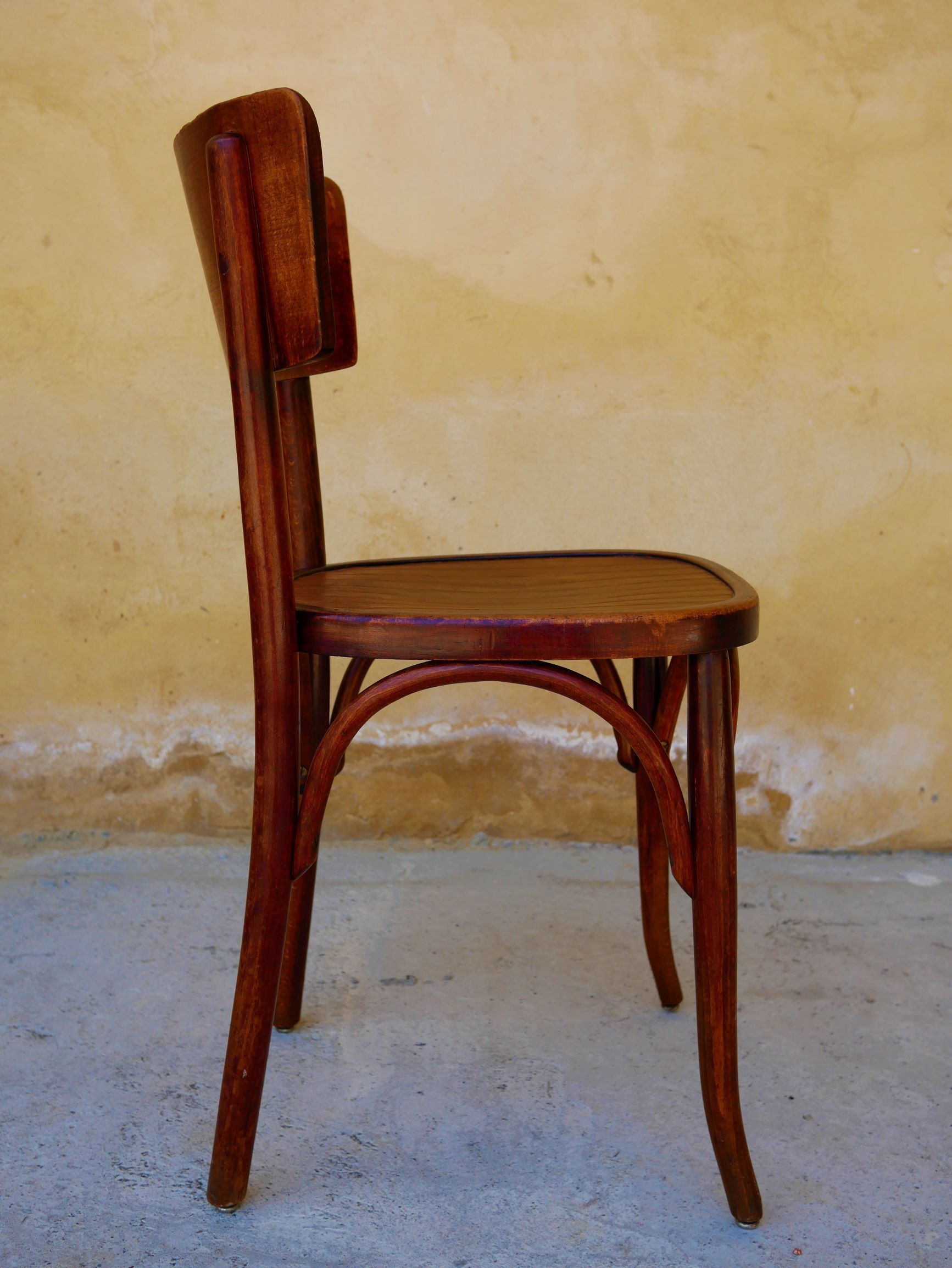 Série de 4 chaises bistrot vintage par Mahieu