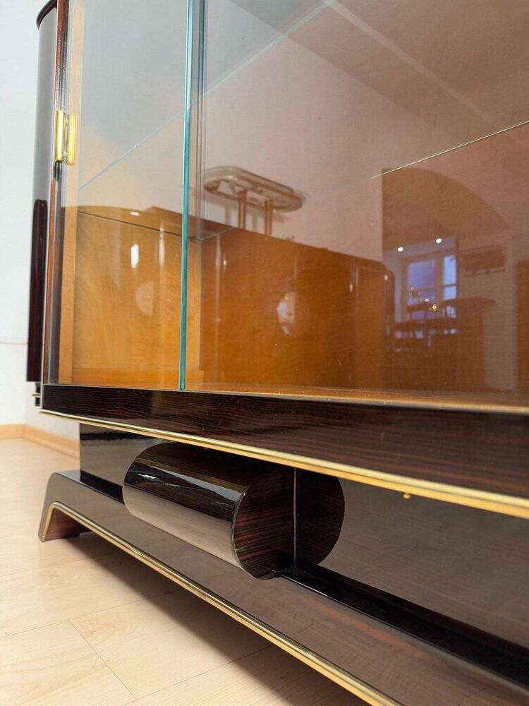 Art Deco Sideboard with Vitrine in Macassar Ebony & Maple, Paris, 1930s