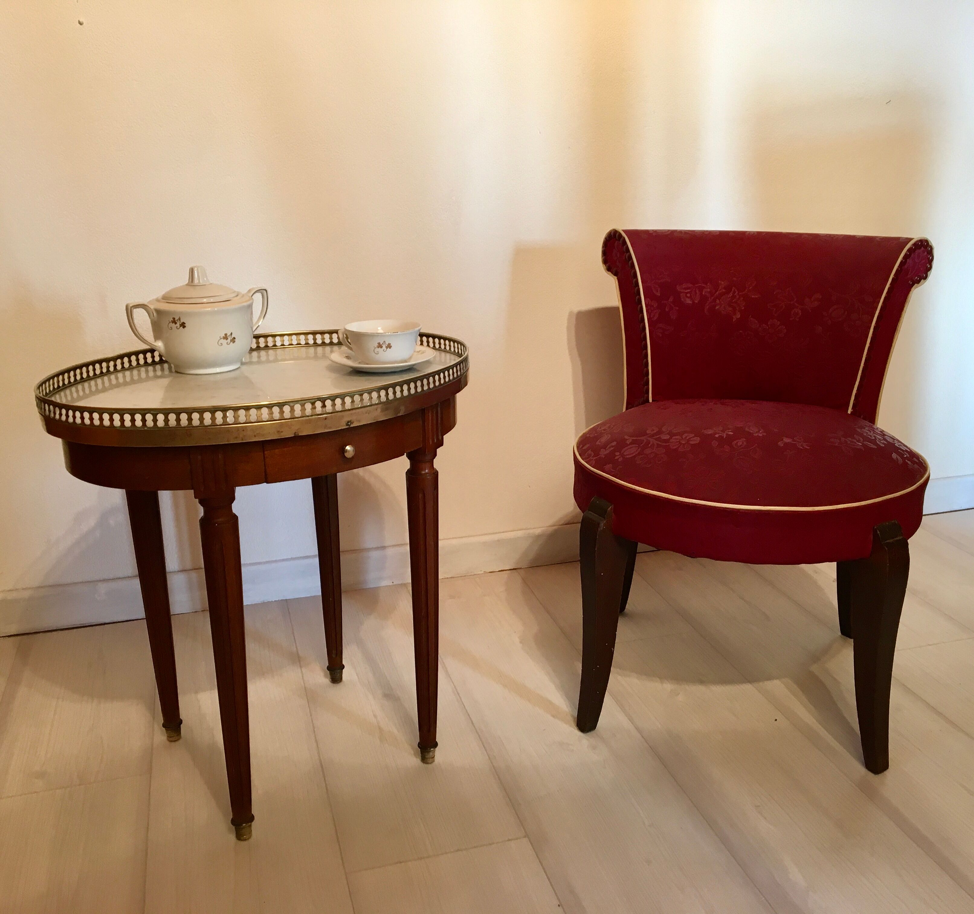 Healing hot Louis XVI marble and brass
