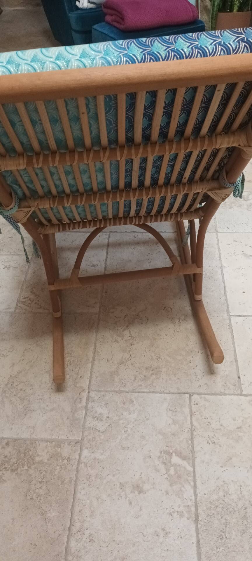Rocking-chair en rotin