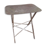 Table de jardin en fer