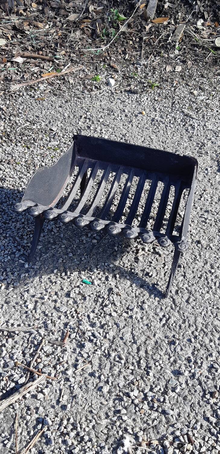 Log holder fireplace cradle