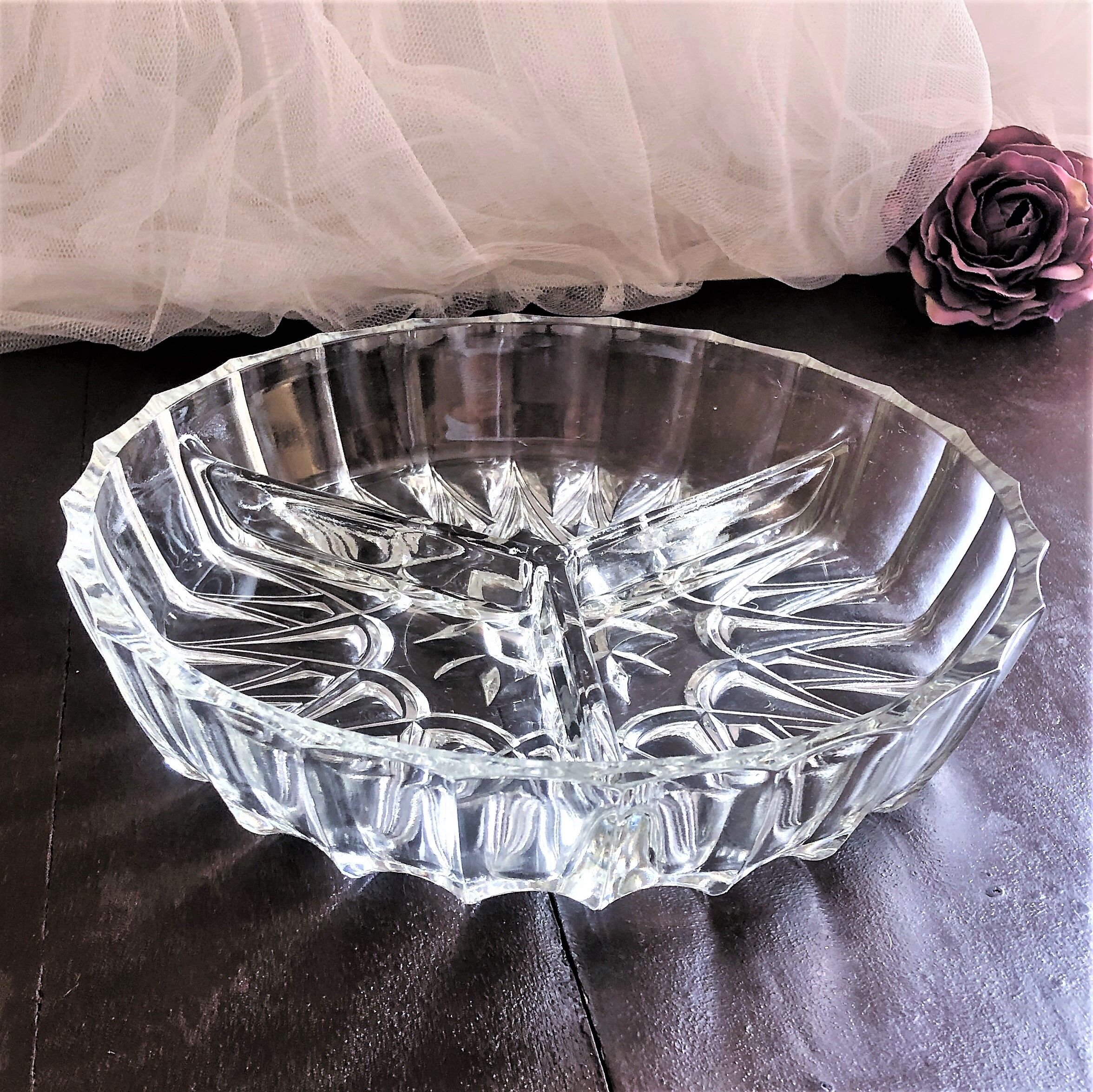 Serving dish called beggar with three vintage compartments