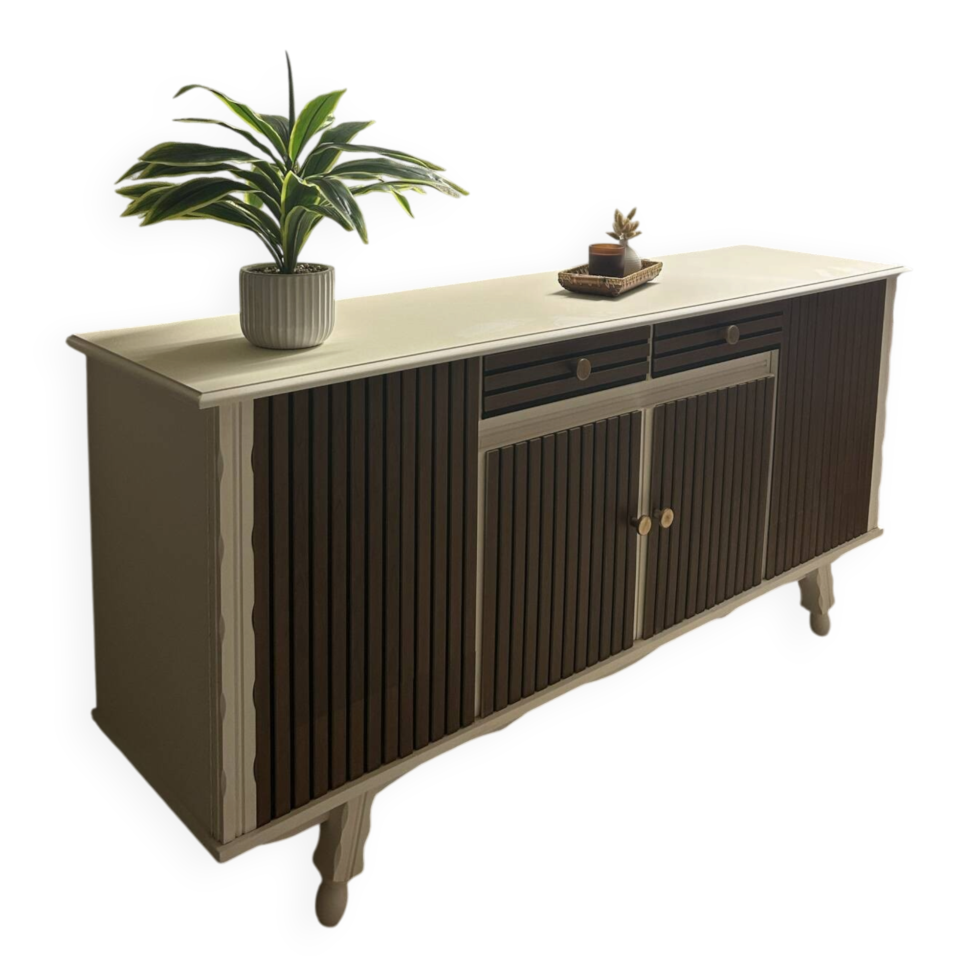 Solid wood sideboard