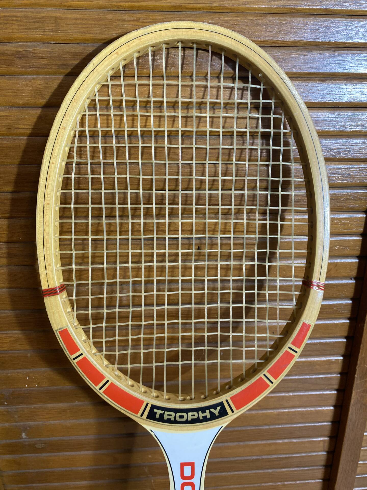 Vintage DONNAY Trophy Wooden Tennis Racket Sport #E224
