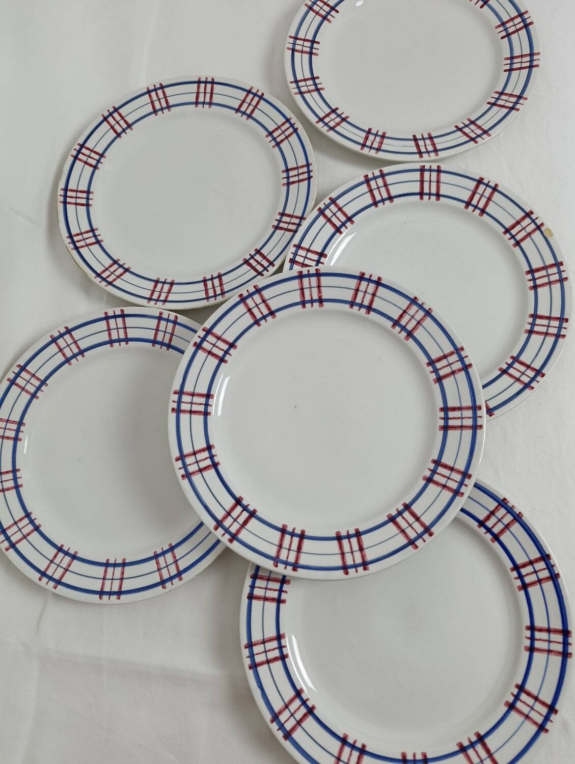 Sarreguemines Poitou plate