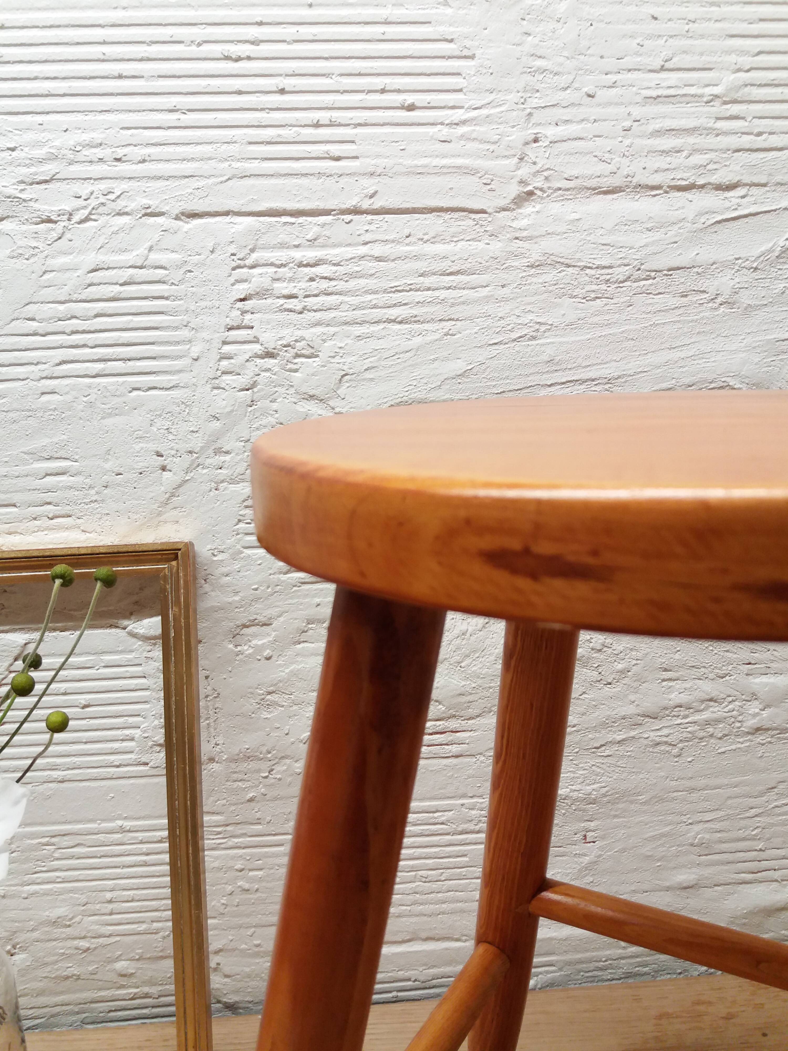 Light wood tabouret 70s