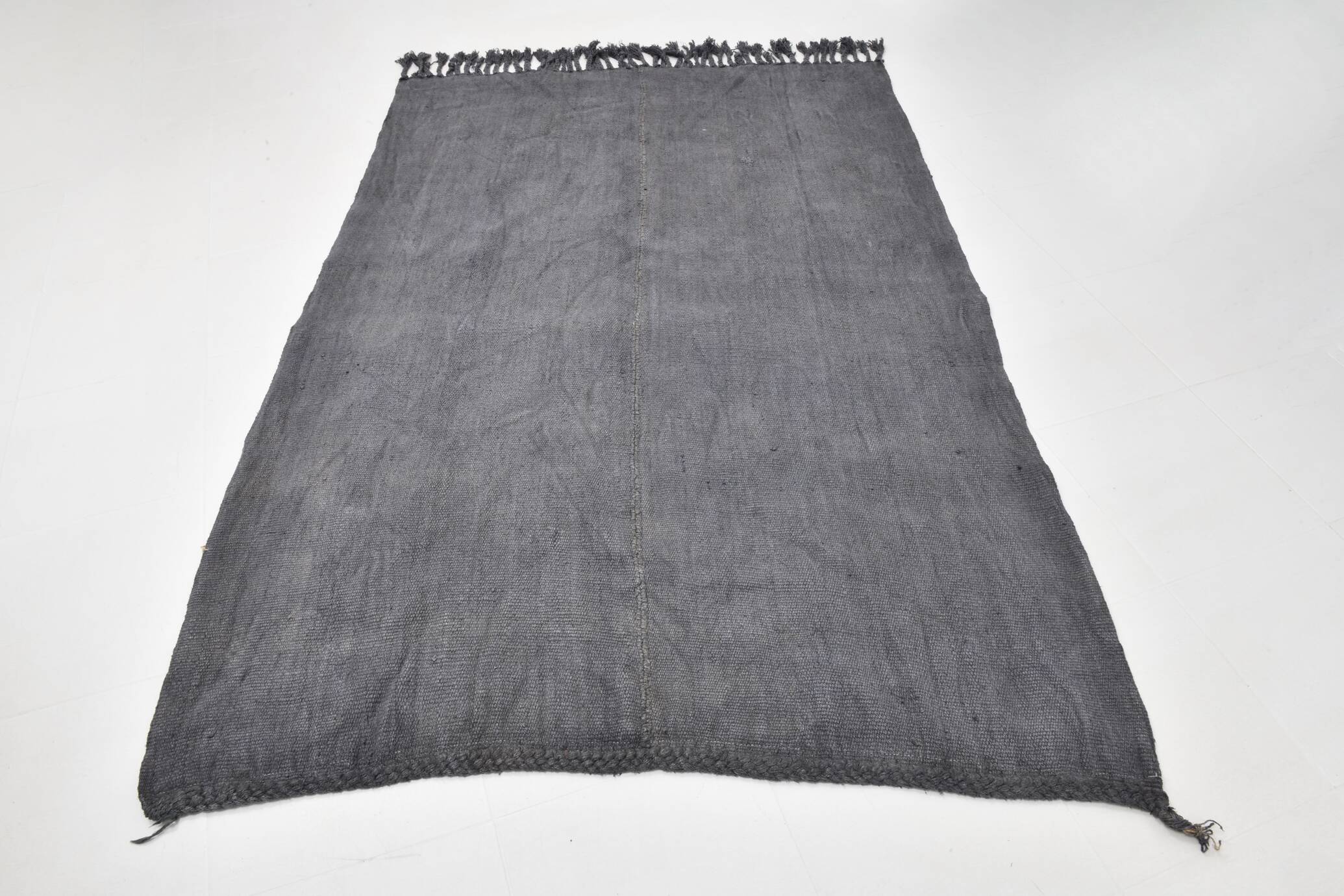 5x8 Anthracite Grey Handwoven Vintage Kilim Rug, 159x235 Cm
