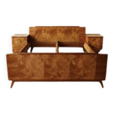 Vintage Czechoslovak bedroom set with burl veneer, bed and pair of nightstands, mid-20th century, 180 × 195 cm