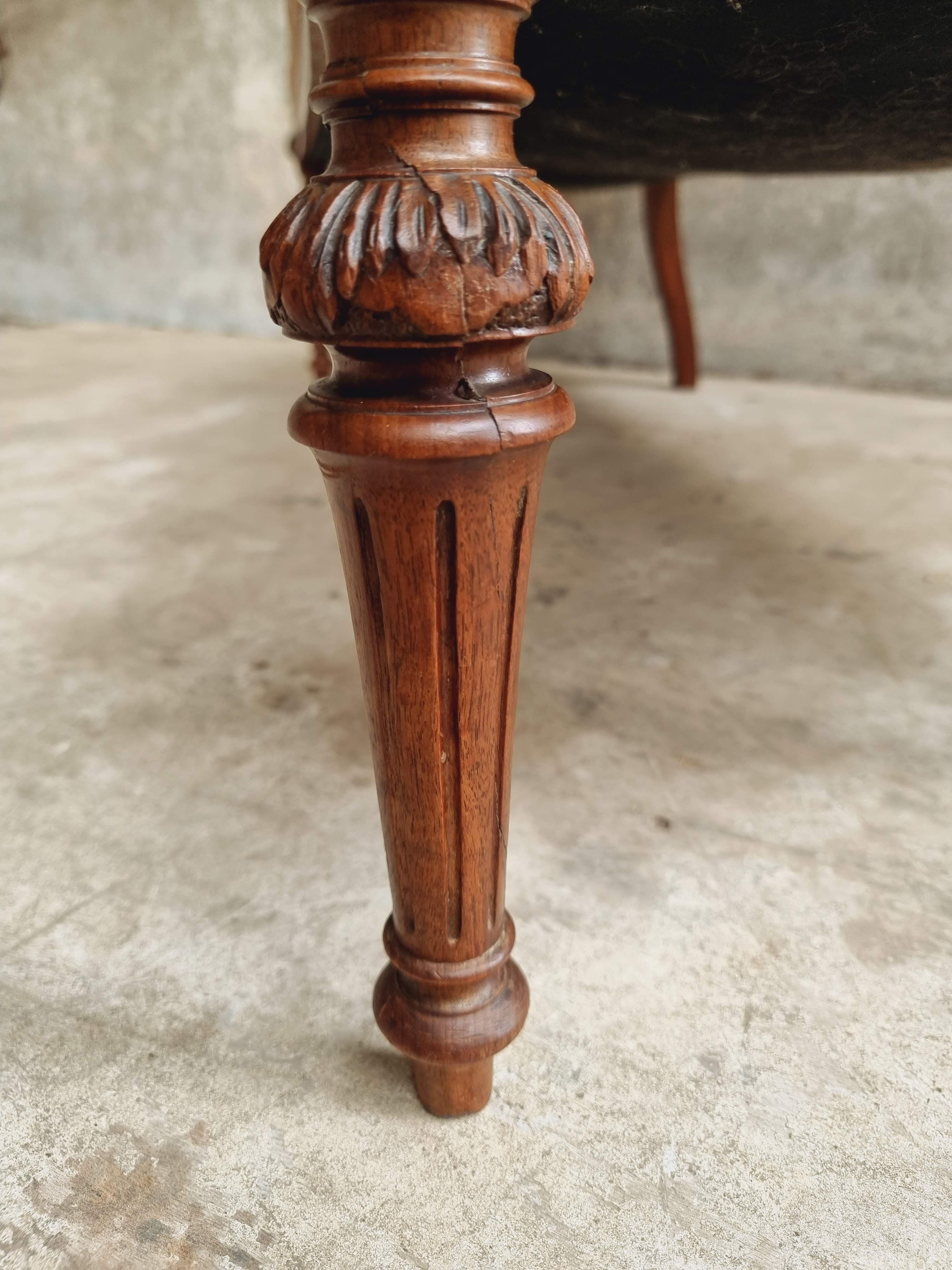 Antique sofa seat classic hall bench old pink