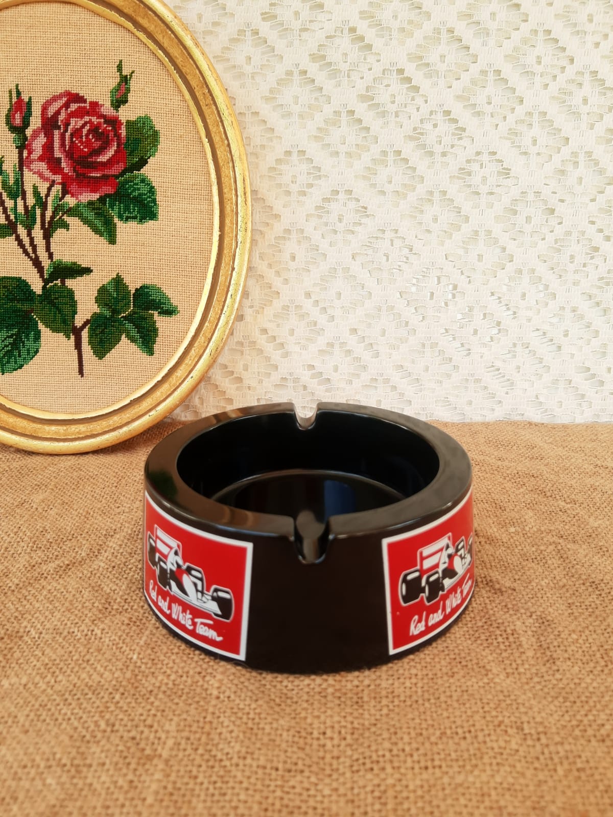 Malboro formula 1 plastic advertising ashtray