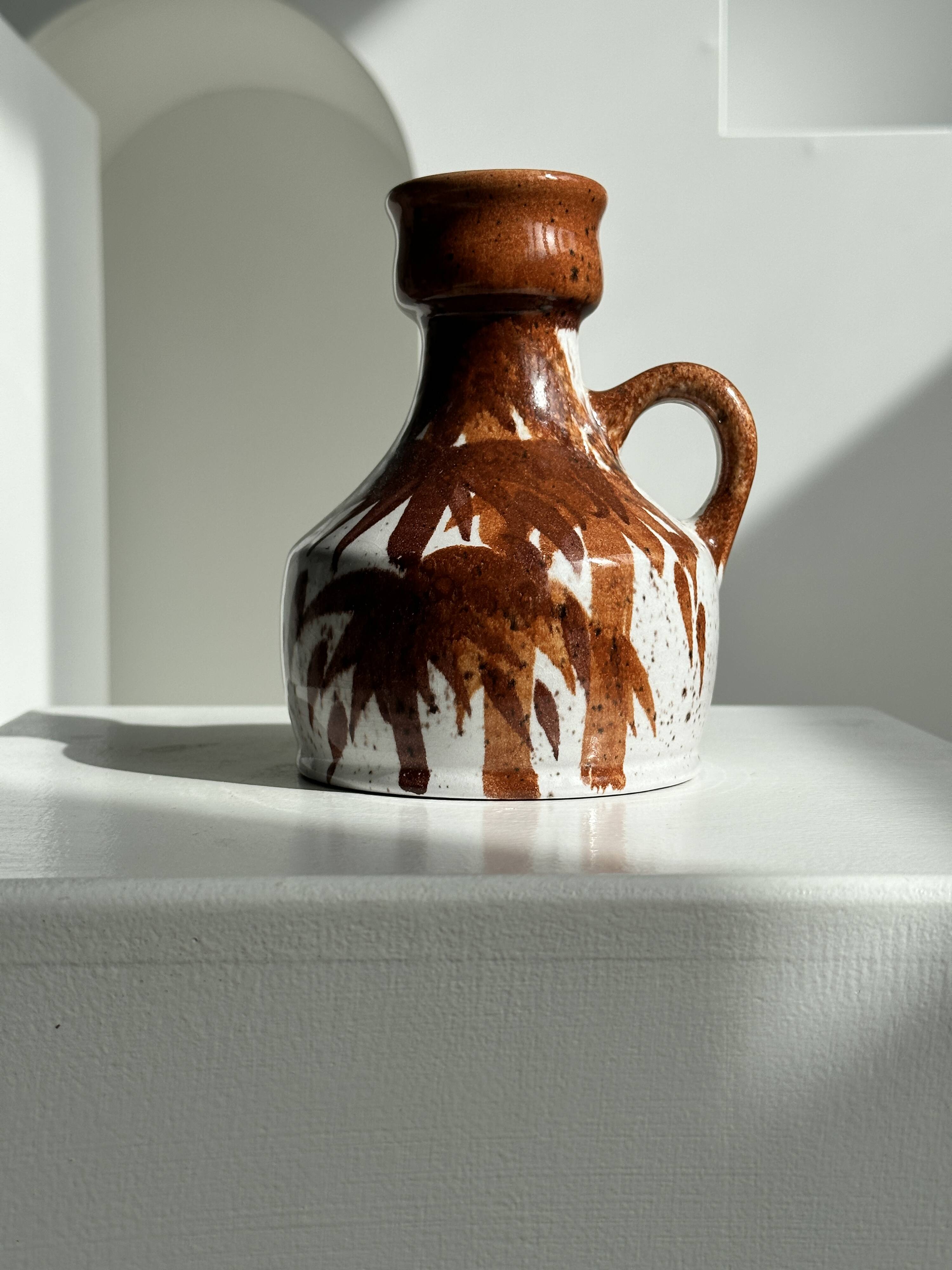 Small white and brown vase or pitcher West Germany H:15cm D:10.5cm
