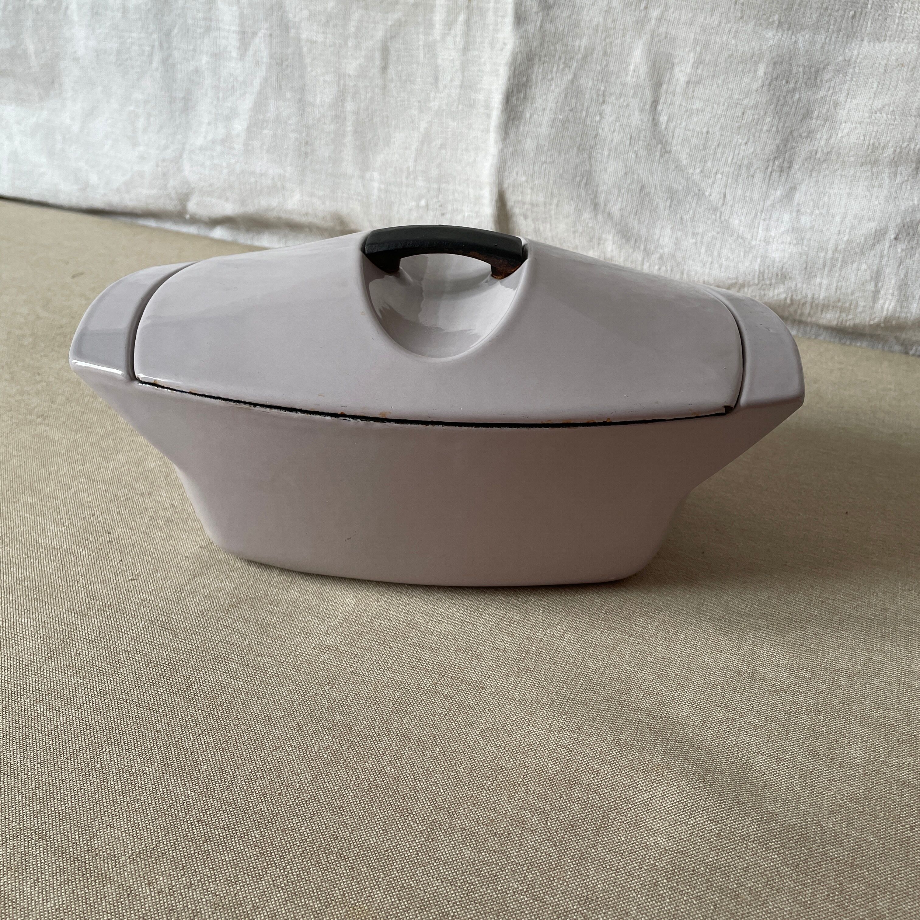 Loewy Le Creuset casserole purple 2.5 l