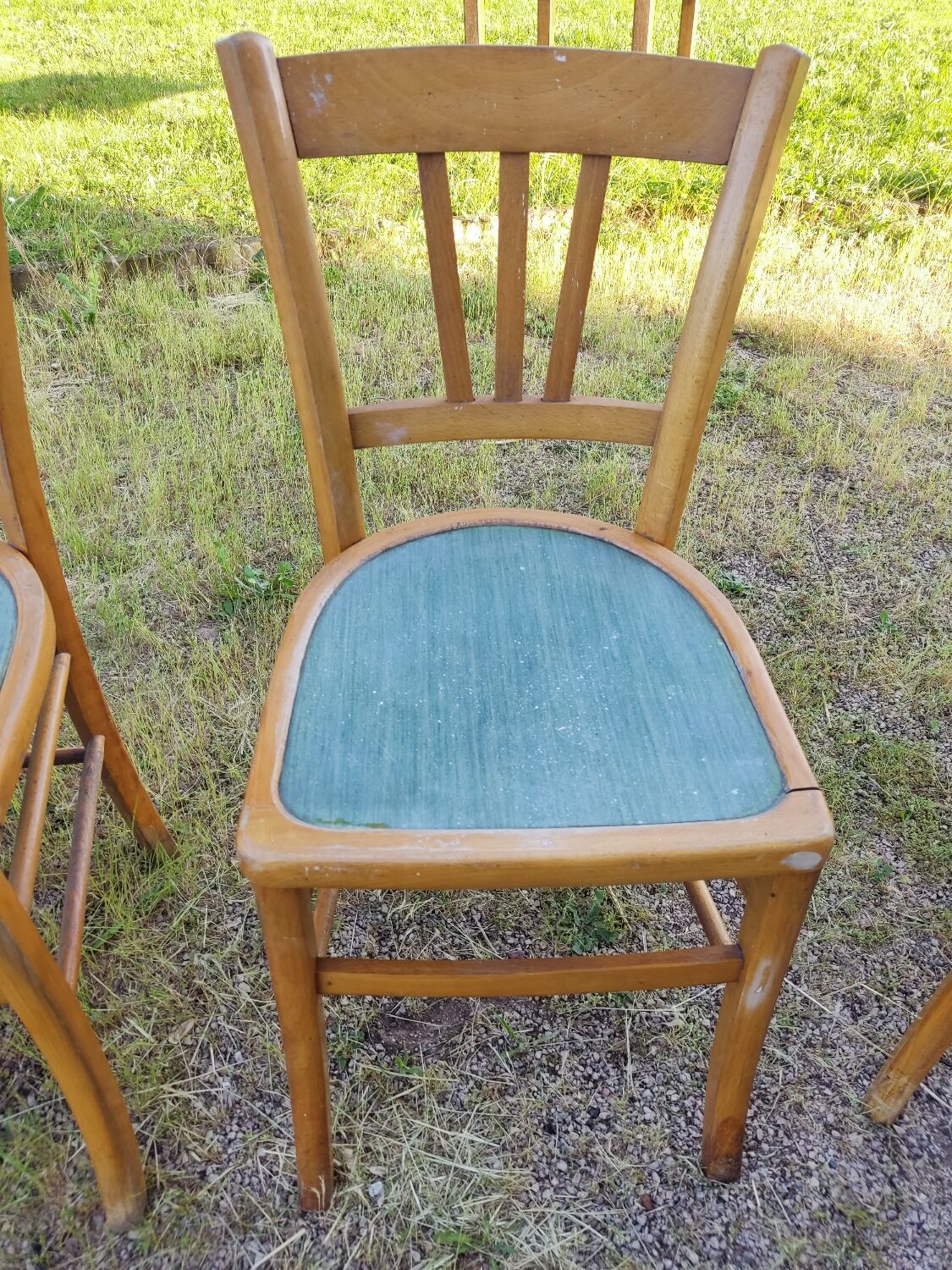 4 chaises en bois marque luterma