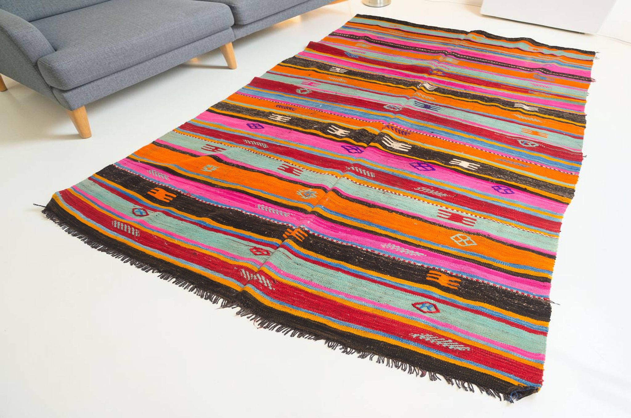Vibrant Vintage Anatolian Kilim,Hand-Woven Wool & Cotton Rug – sku 137