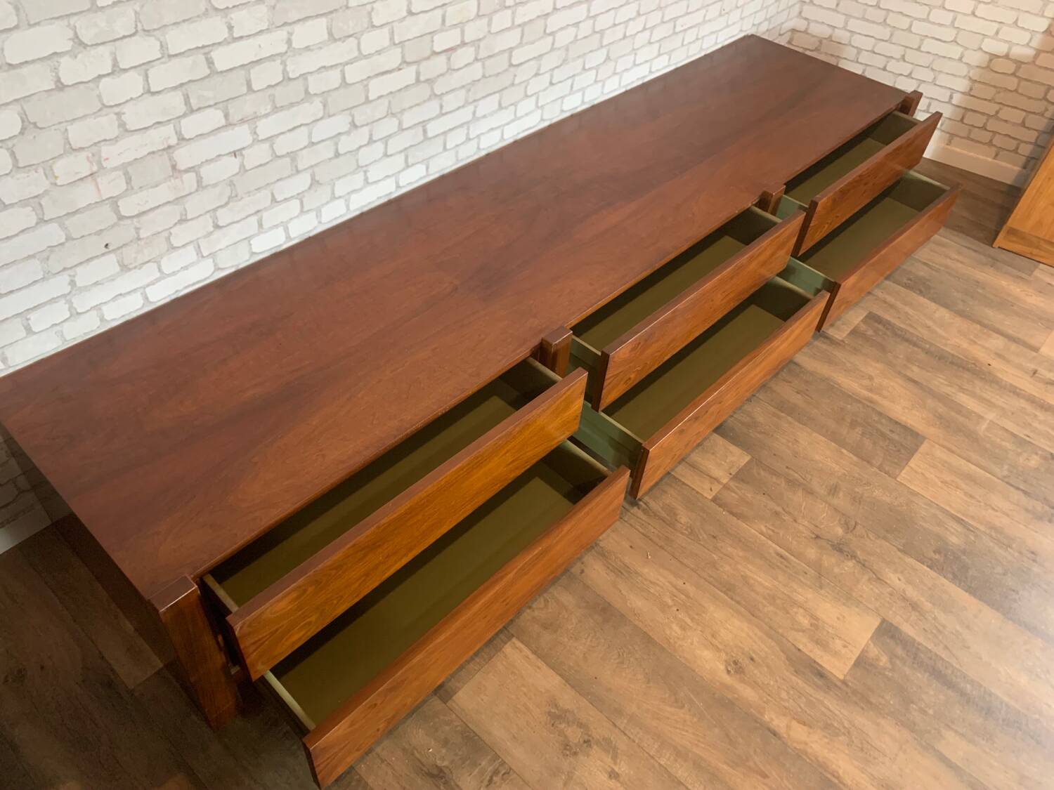 Low rosewood sideboard 1970