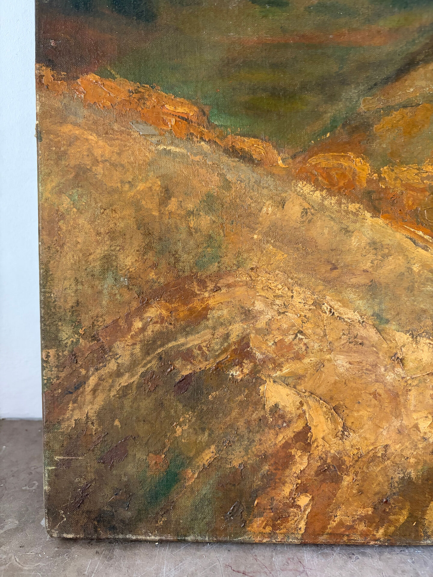 Paysage ochre et brun, huile sur toile signé