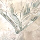 Heart-shaped glass empty pocket