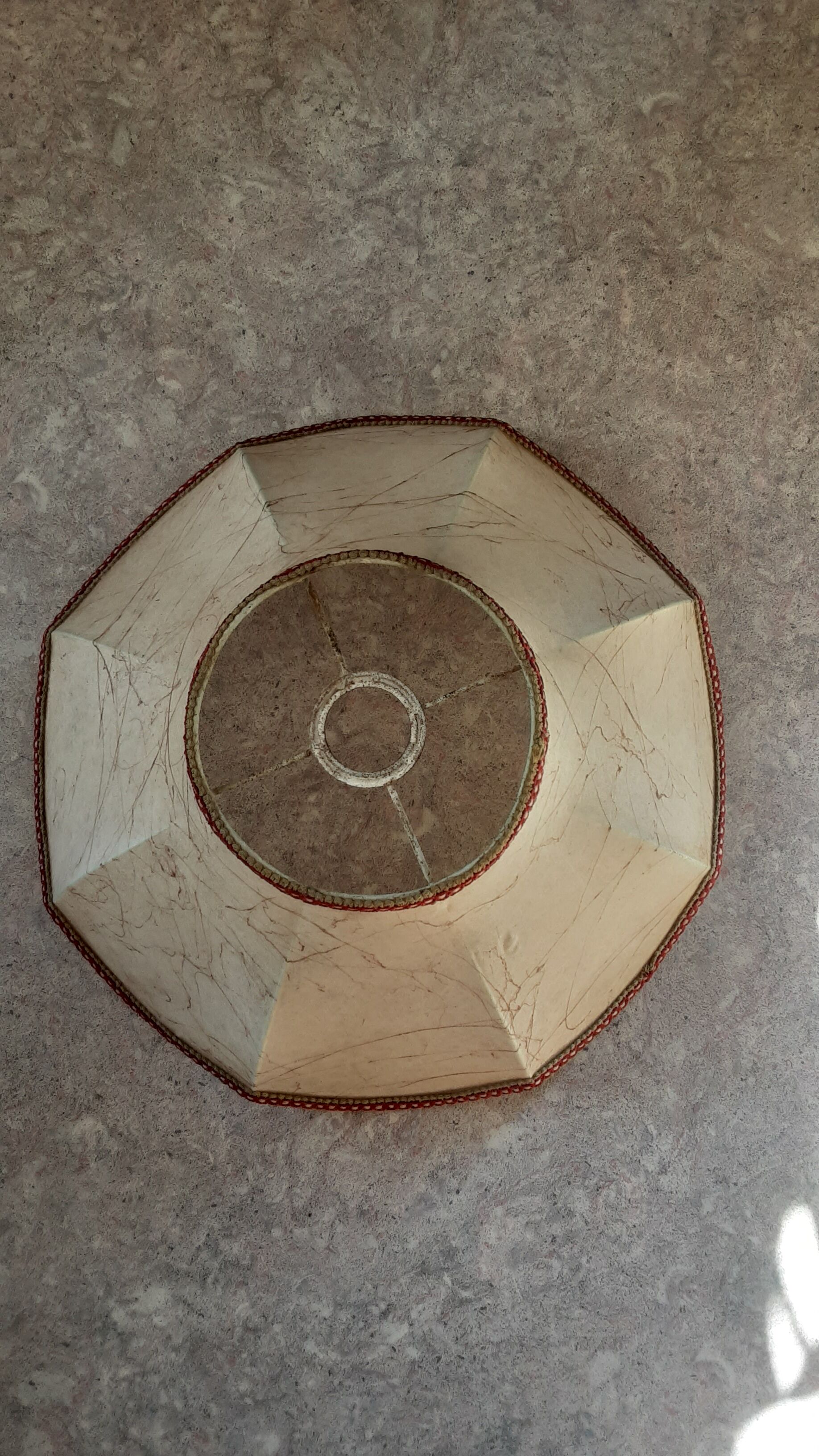 Old lampshade in pork bladder - trimess
