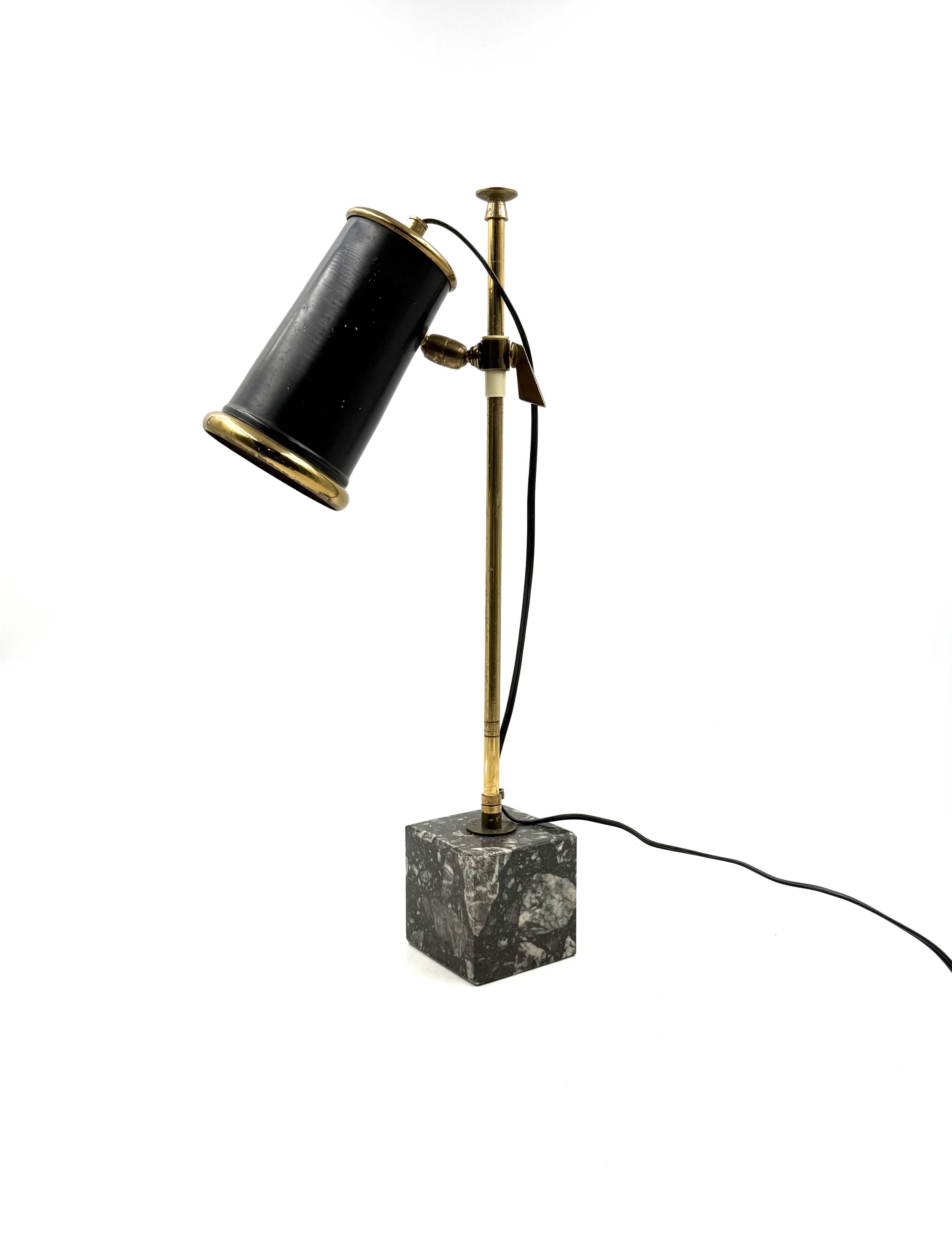 Mid-century modern table / desk lamp, Italy 1960s