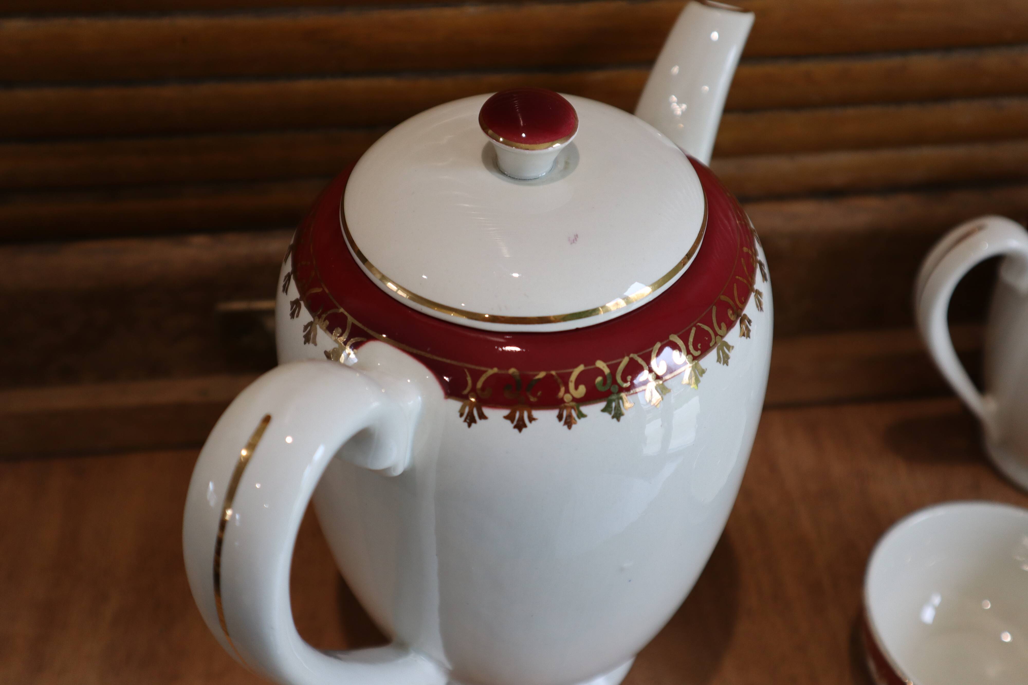 Digoin Sarreguemines earthenware coffee service "Edwige"