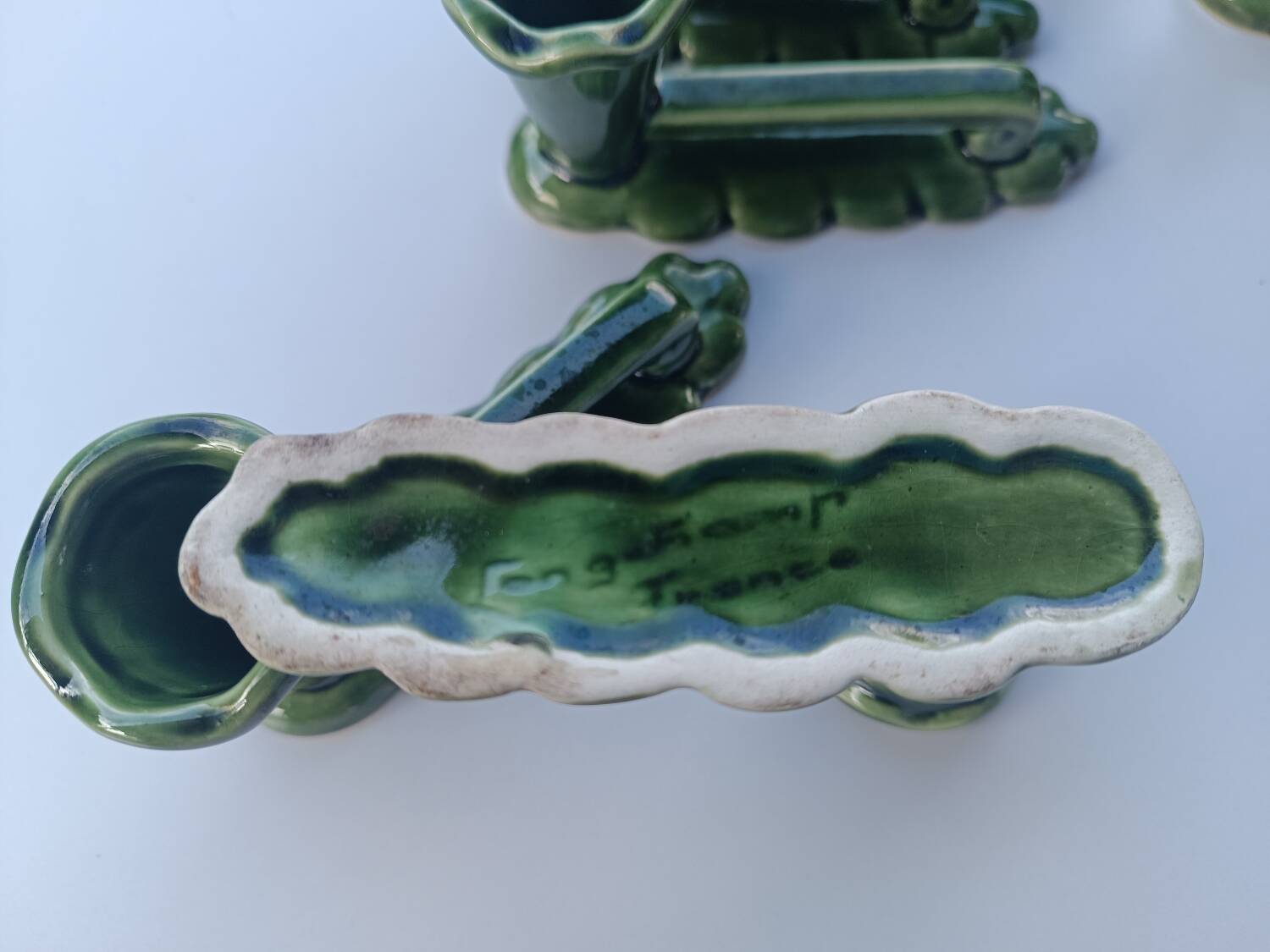 11 Longchamp knife holders