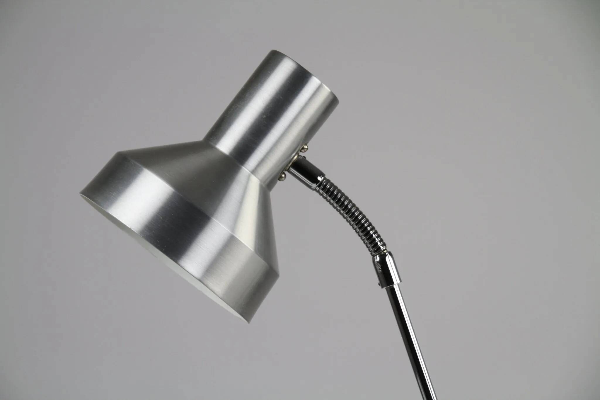Eric Wärnå for EWÅ Armaturfabrik, Värnamo, Sweden — Model B-71 Desk Lamp, 1970s