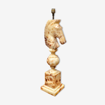 Pied de lampe "tête de cheval" en marbre