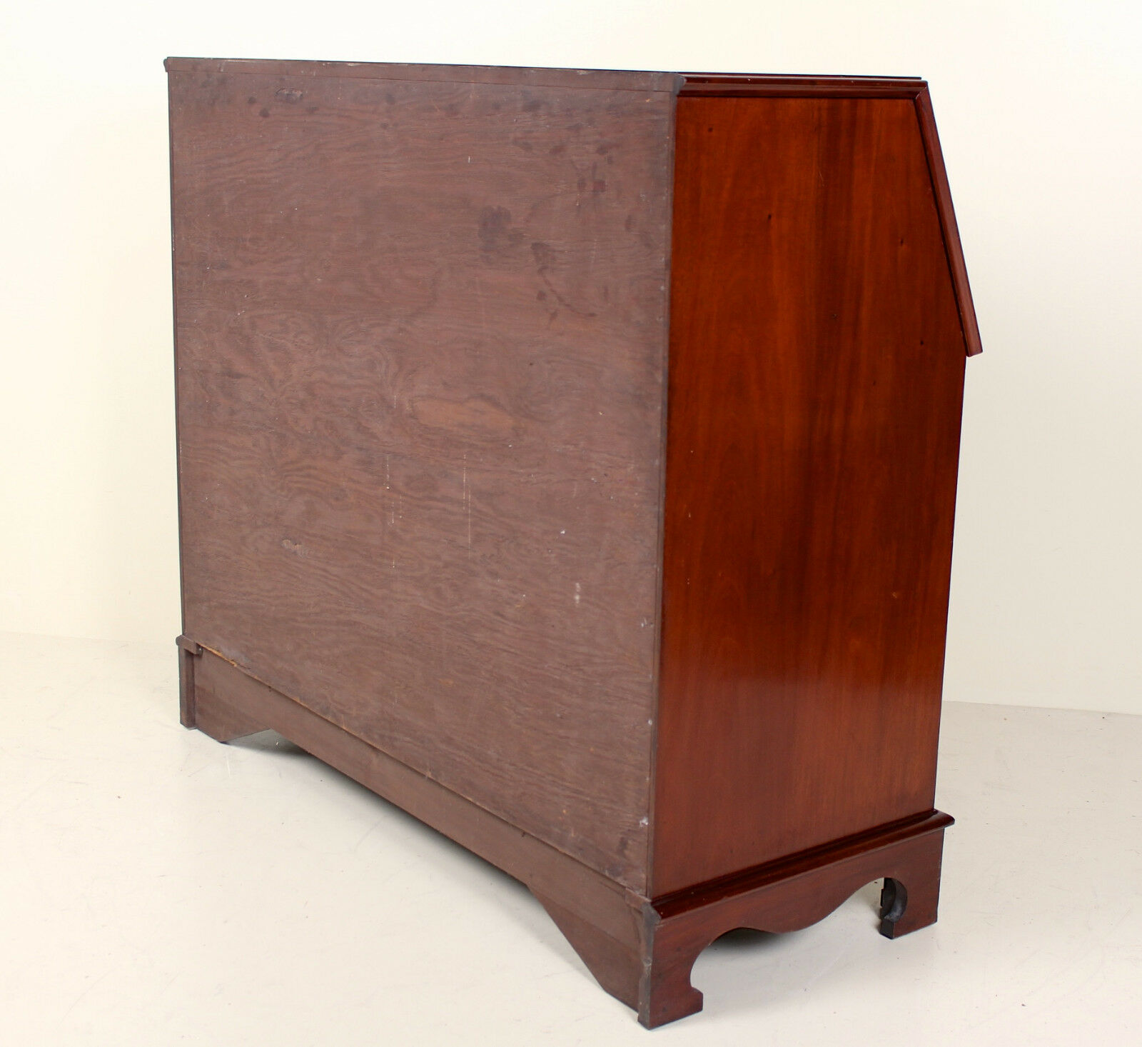 European Secretary of the early nineteenth century