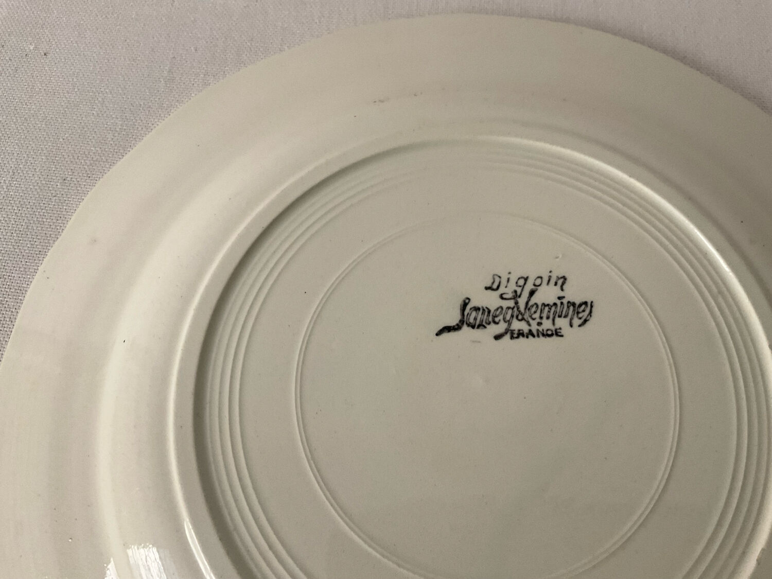 Set of 5 flat plates Sarreguemines – White earthenware – Bor