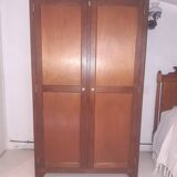 Armoire parisienne