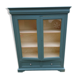 Revisited wooden display cabinet