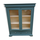 Revisited wooden display cabinet