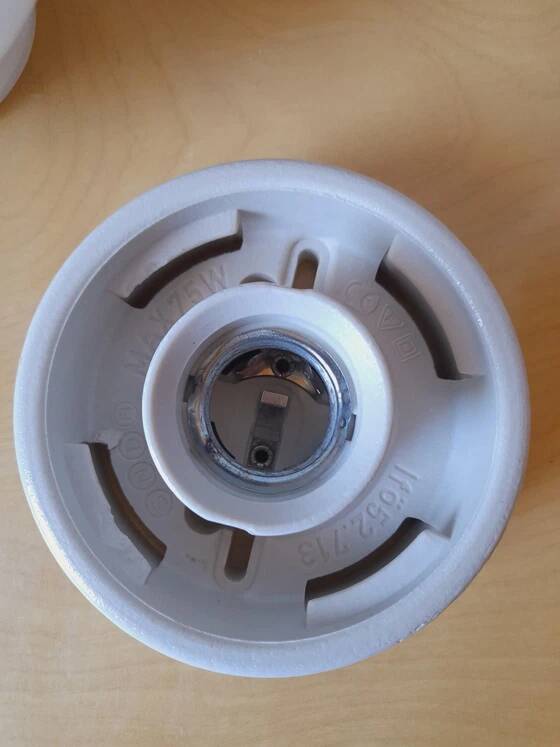 Ceramic and opaline wall light