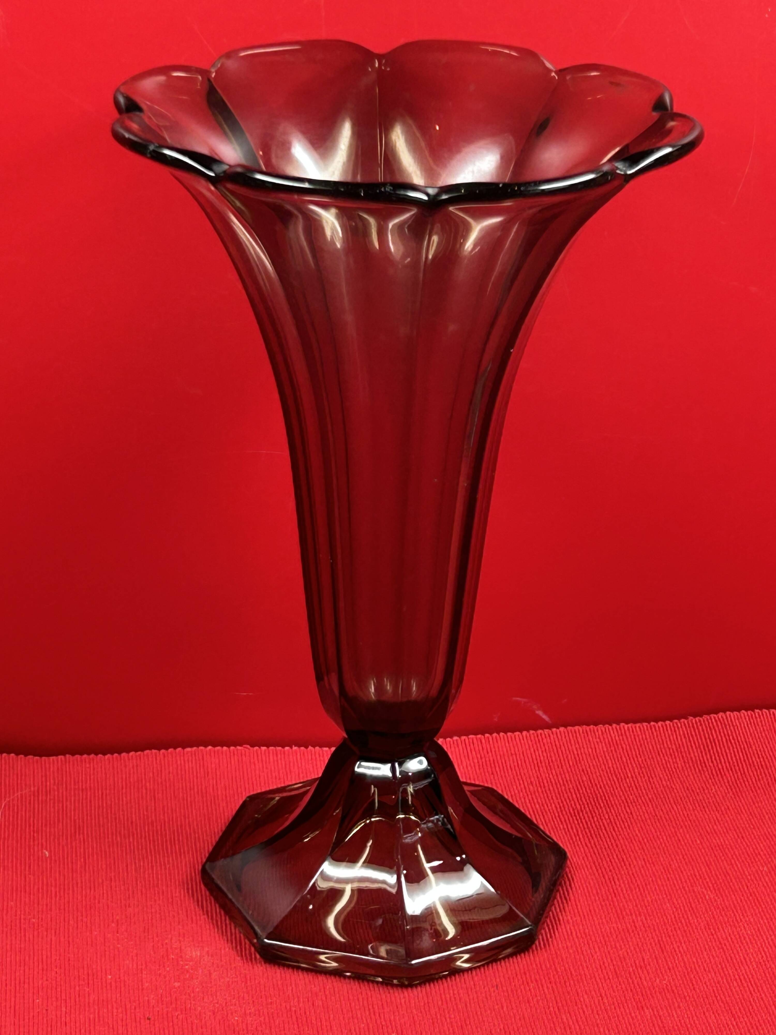 Grand vase cornet ferre fumé - superbe de couleur et d'état  30 cm "1970