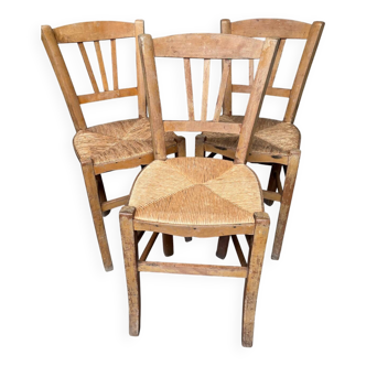 3 chaises en paille en parfait état
