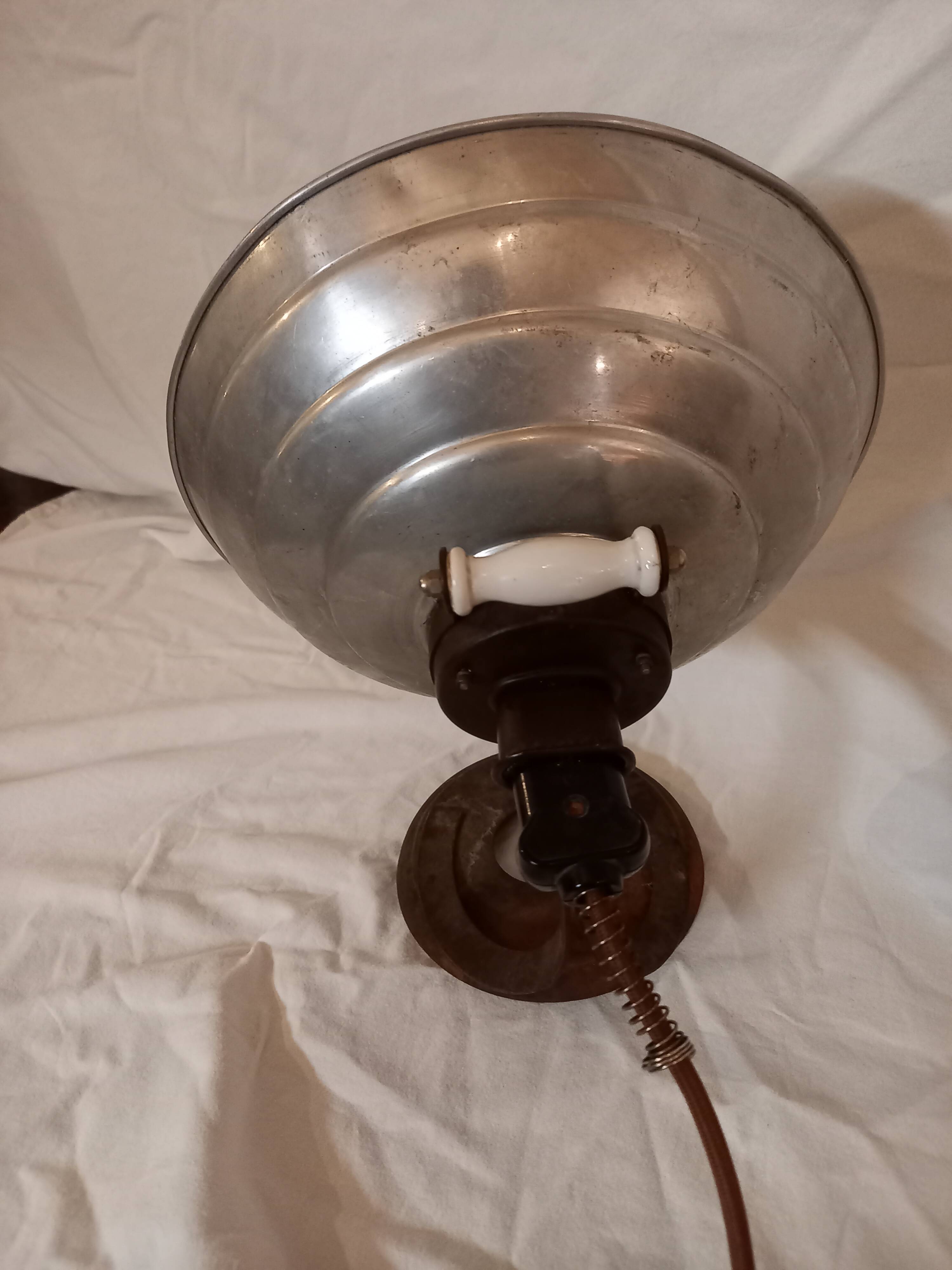 Industrial lamp, Thermor heater, 1950s, fully equipped.