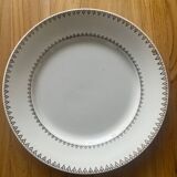 Golden dinner plates
