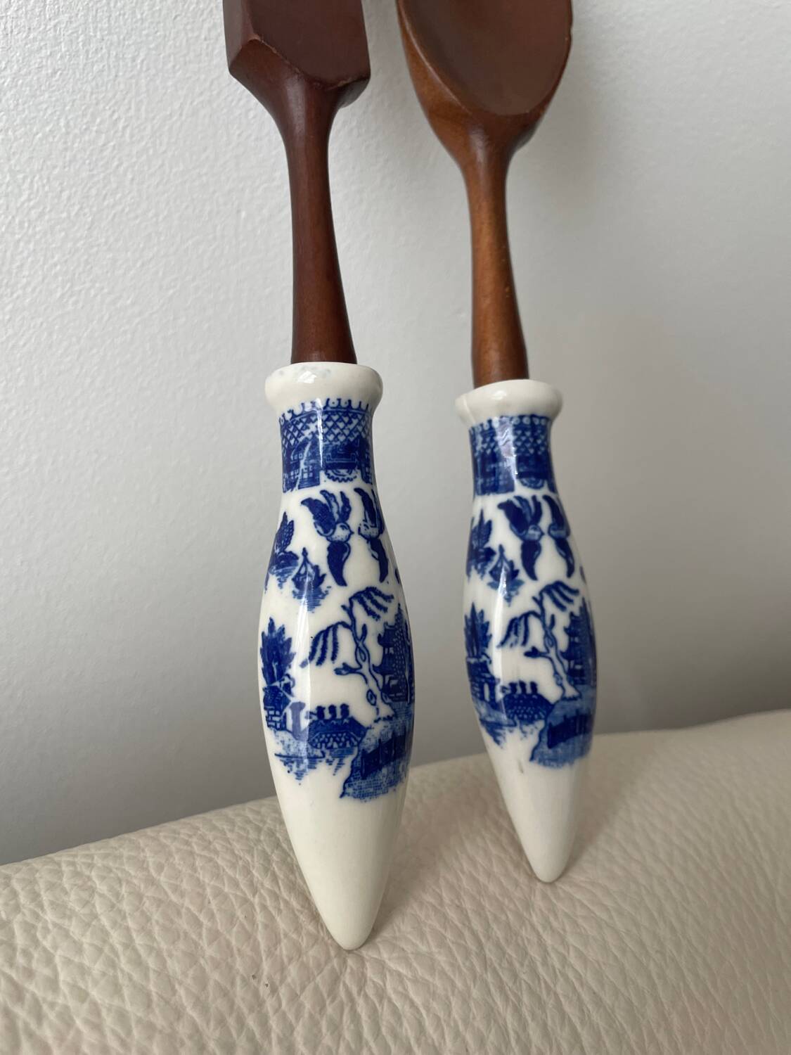 Service à salade vintage en bois et porcelaine Blue Willow