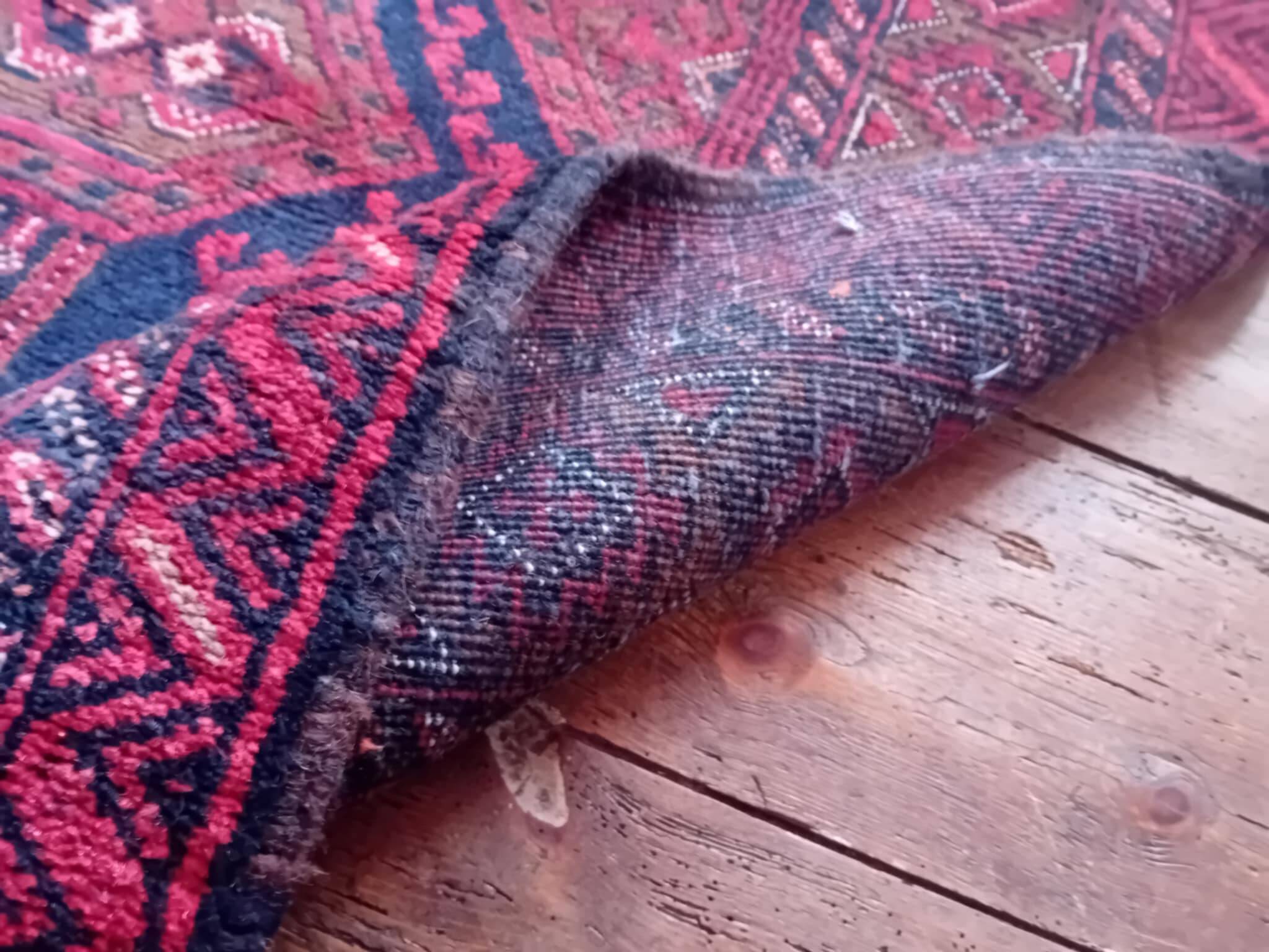 Handmade Persian Beluch rug 180x100cm