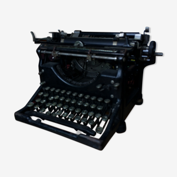 Underwood patented typewriter