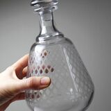 Engraved crystal carafe model "Alhambra" Baccarat from the years 1900-1920.